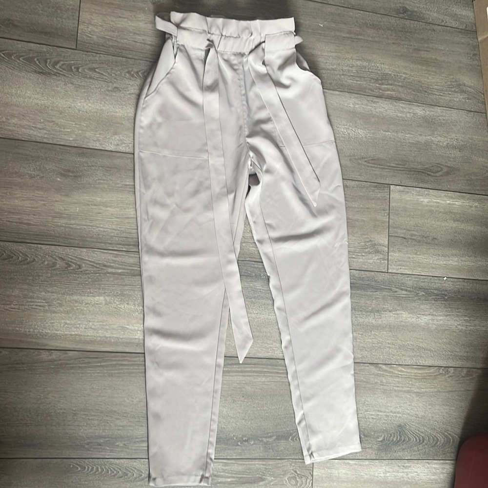 XS204 Simplee ruffled top dress pant
